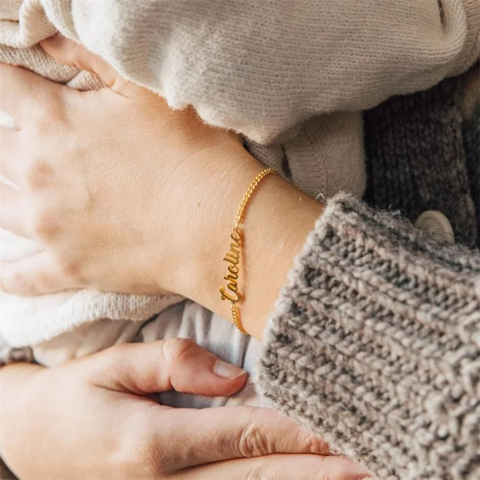 Custom Name Bracelet – Personalized Gold & Silver Jewelry