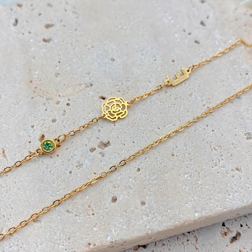 Custom Birth Flower Necklace: Personalized Gold & Silver Jewelry