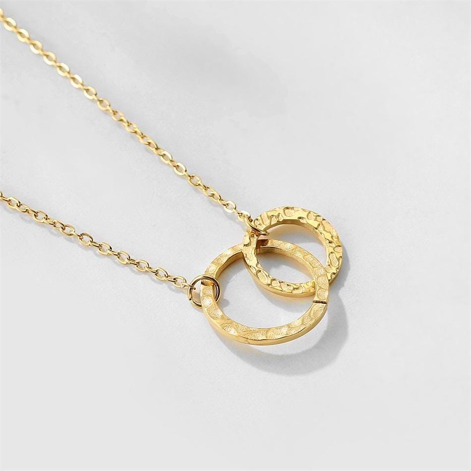 Interlocking Circles Necklace: Mother Daughter or Lovers Gift