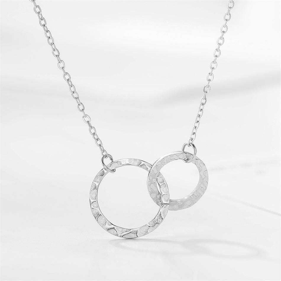 Interlocking Circles Necklace: Mother Daughter or Lovers Gift