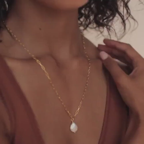 Baroque Pearl Pendant Necklace: Irregular Freshwater Pearl, Layering Chain